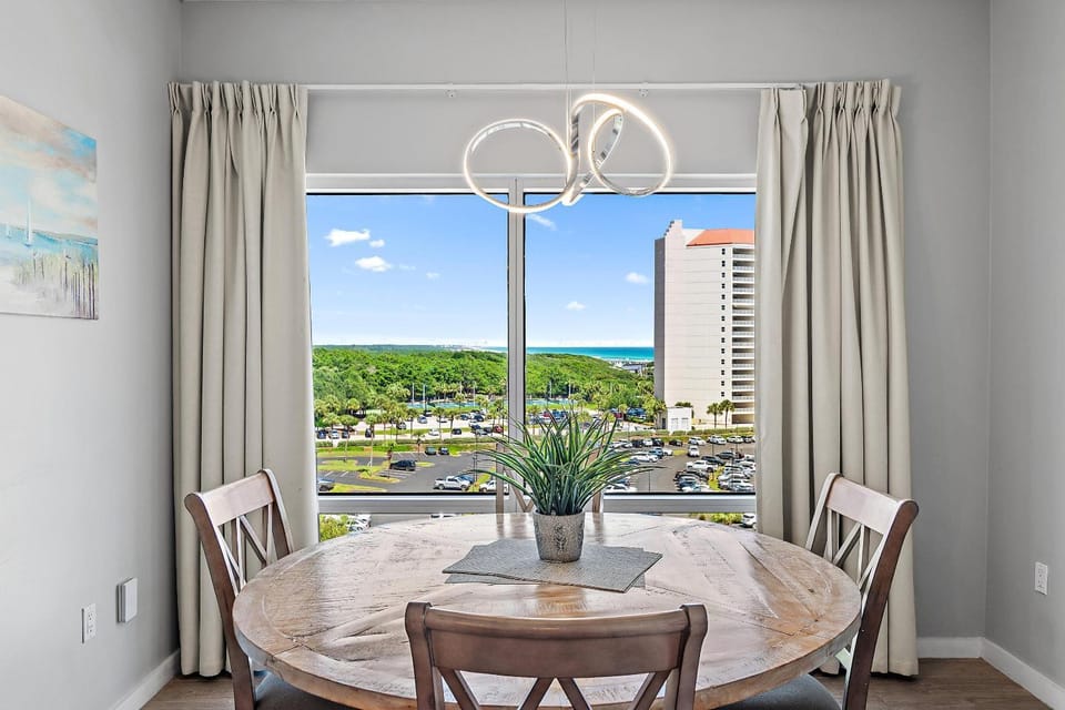 Luau II 6631/6633 - Gulf Breeze House in Miramar Beach
