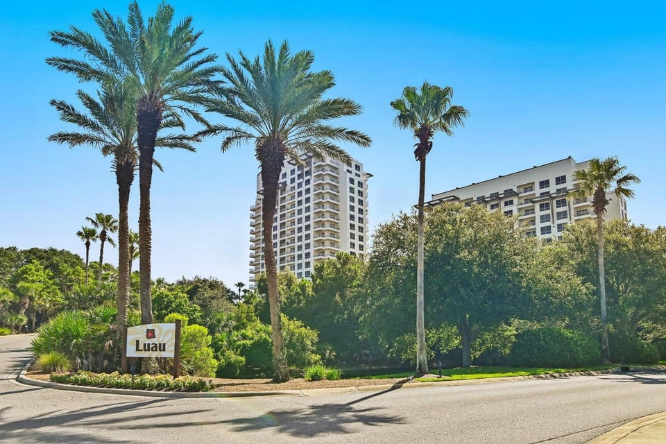 Luau II 6631/6633 - Gulf Breeze House in Miramar Beach