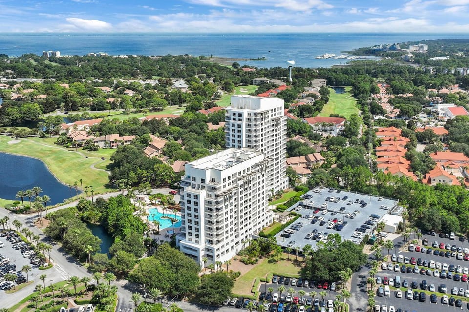 Luau II 6631/6633 - Gulf Breeze House in Miramar Beach