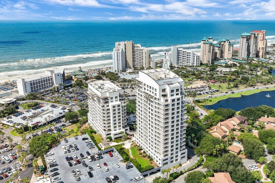 Luau II 6832/6834 - Sunset Suite House in Miramar Beach