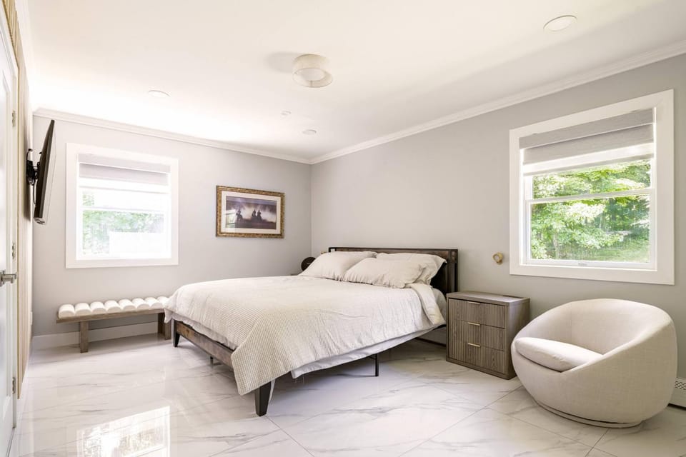 Modern 3BR Woodbury NY House in Highland Mills