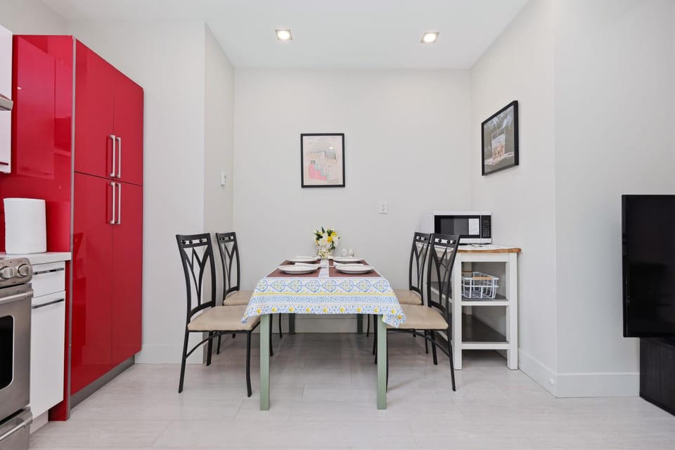 Dining area, Dinner