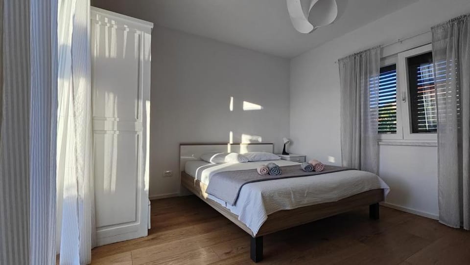 Apartment PS65 Apartment in Murter
