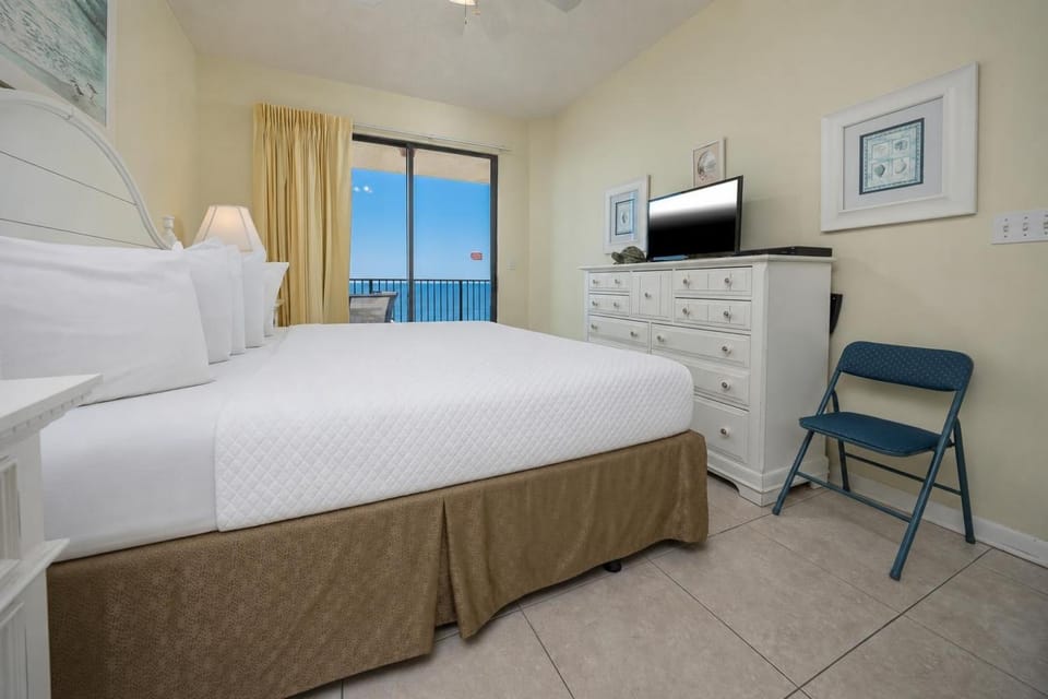 Phoenix V 1506 Apartment in Orange Beach