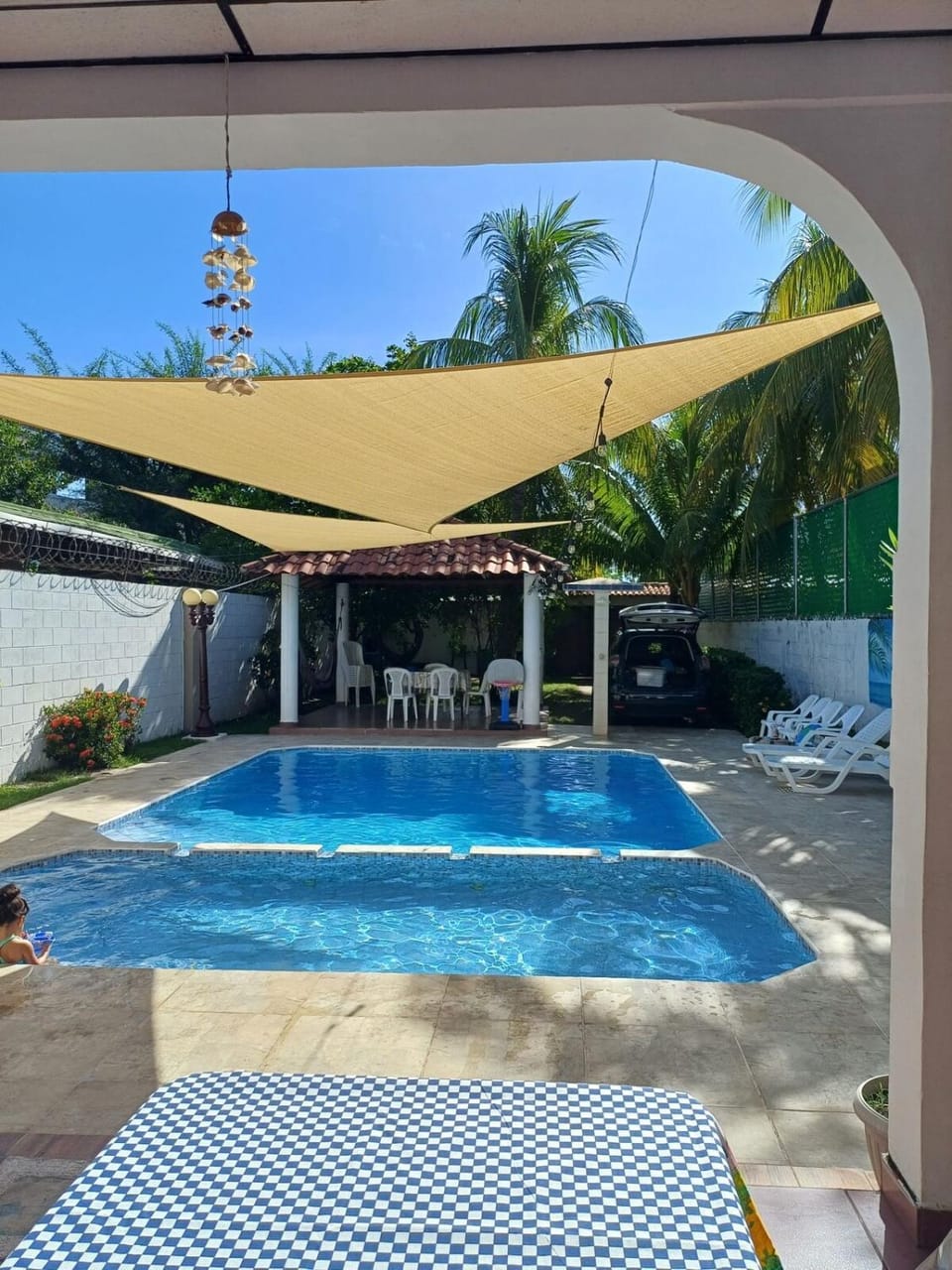 Swimming pool