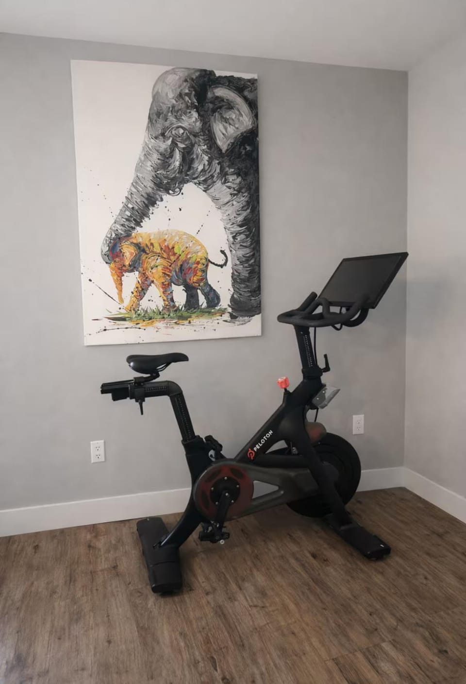 2 BR Apt 15-mins from NYC-MetLife-American Dream Apartment in North Bergen