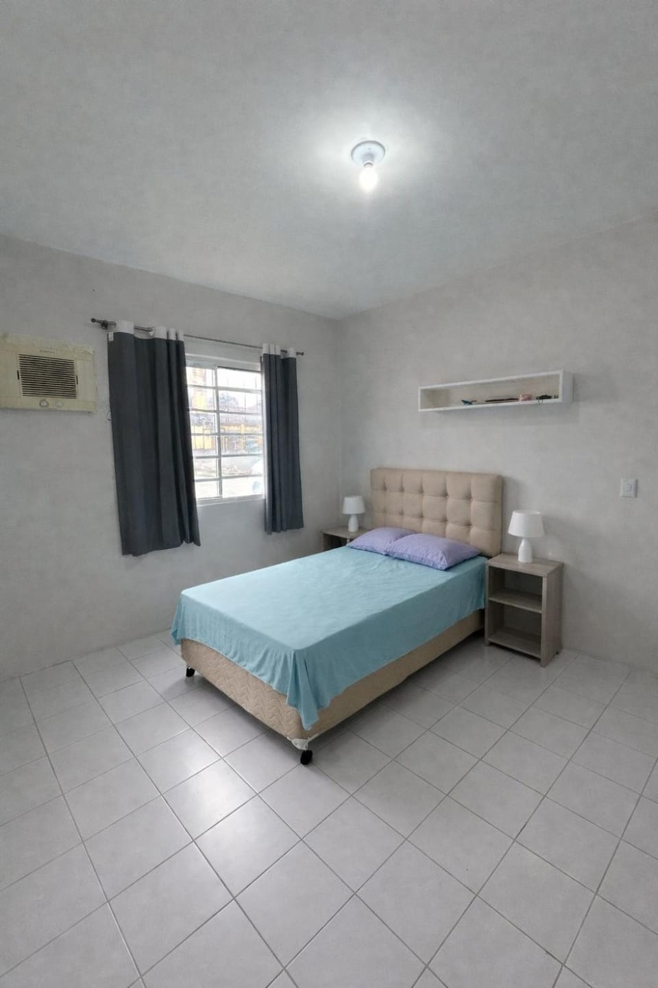 Bed, Bedroom, air conditioner