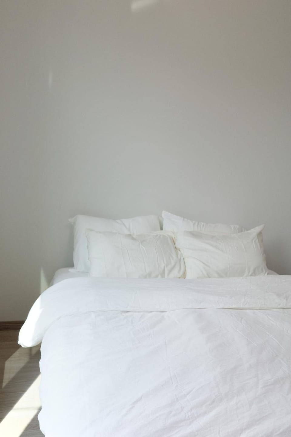 Osaka Rail Cottage, 7 min JR Kyobashi, 3-Story House,Parking Apartment in Osaka
