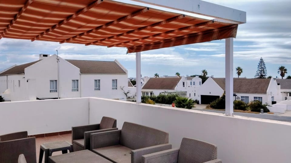 Balcony/Terrace, Balcony/Terrace, Seating area