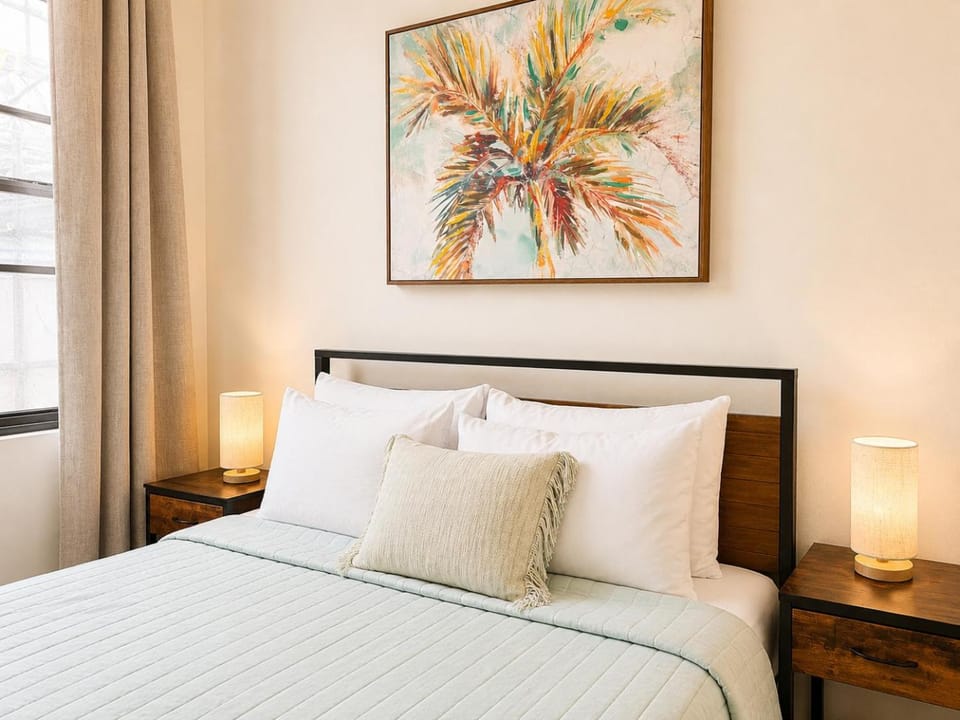 SouthBeach 1bedroom 2min walk to the Beach Apartment in Flamingo Lummus