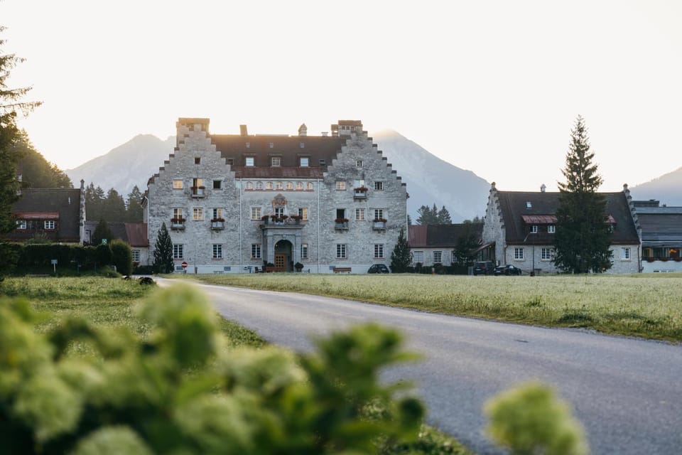 Property building, Day, Natural landscape, Landmark view, Mountain view