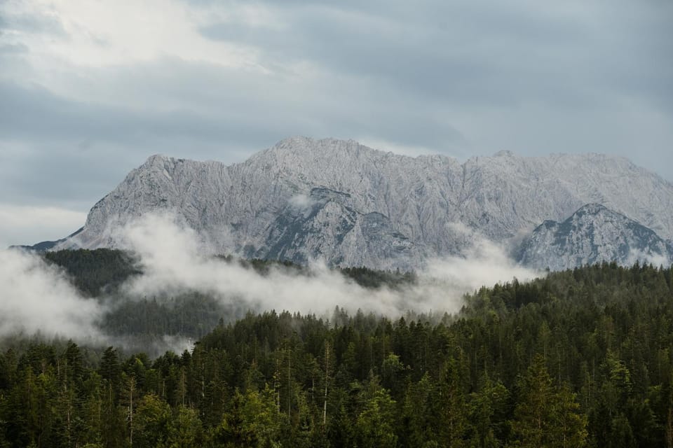 View (from property/room), Landmark view, Mountain view