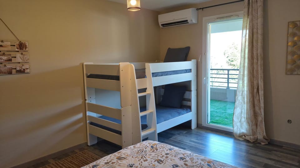 Appartement proche centre ville et plages Apartment in Sainte-Maxime