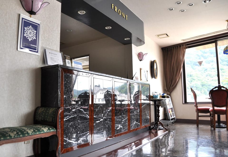 ホテルマルセイユ Hotel in Shizuoka Prefecture