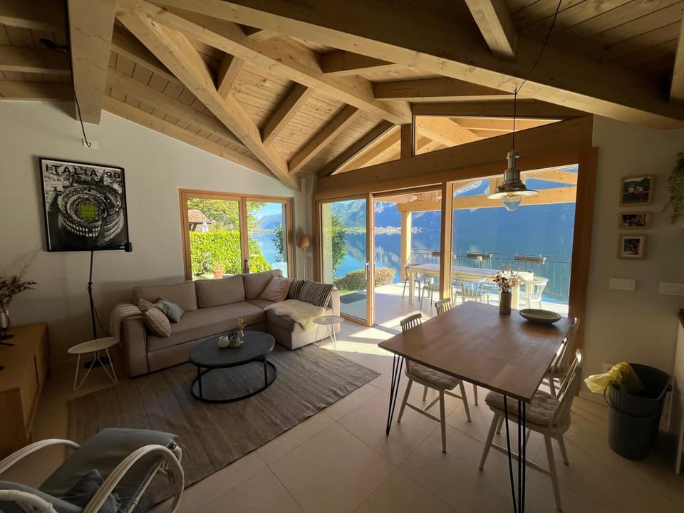 Villa Groene Hagedis House in Idro