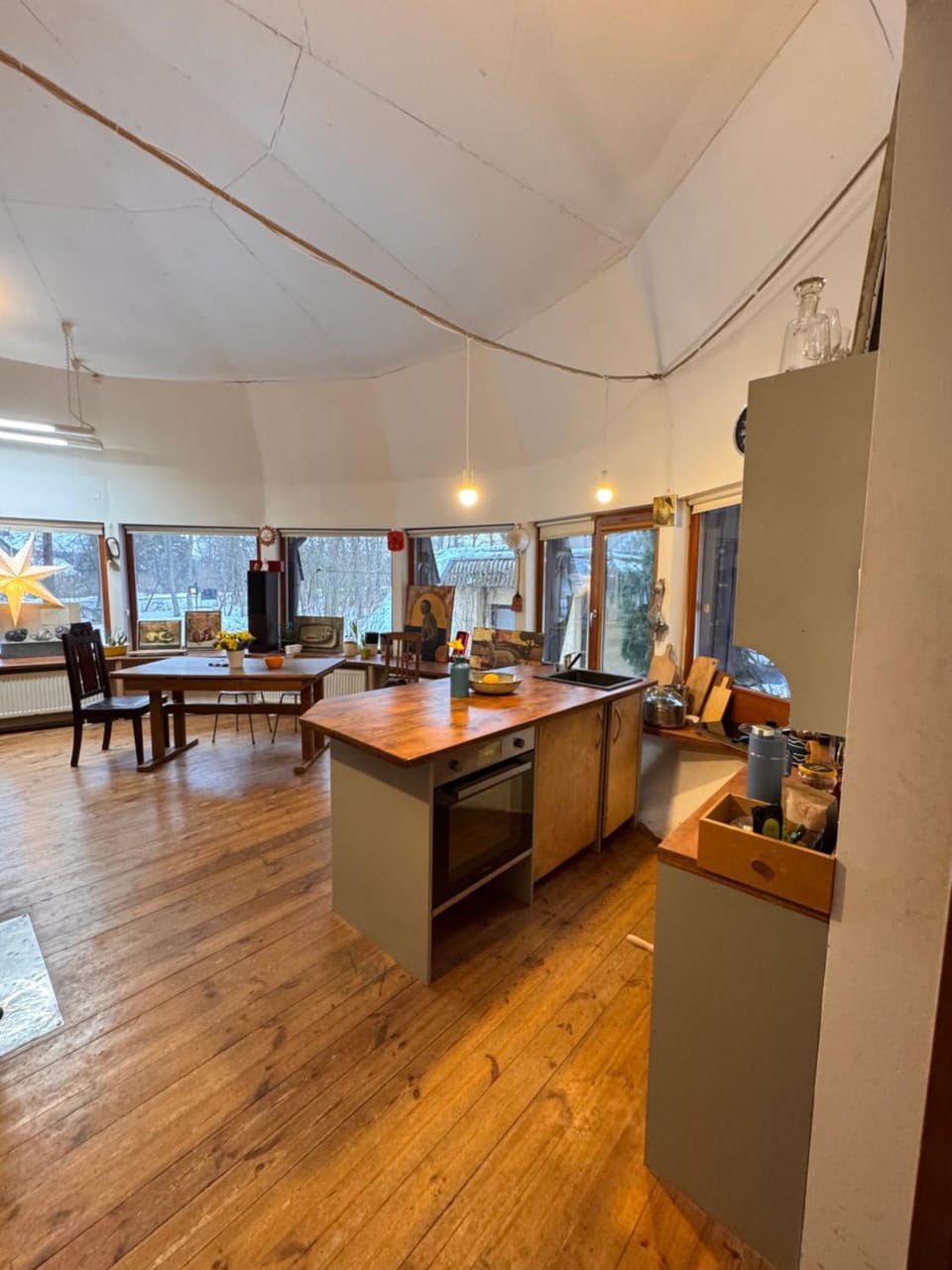 Kitchen or kitchenette, Dining area, kitchen