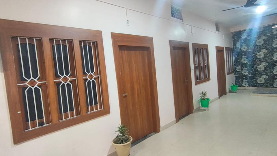 Royal guest house Bed and Breakfast in Nepal