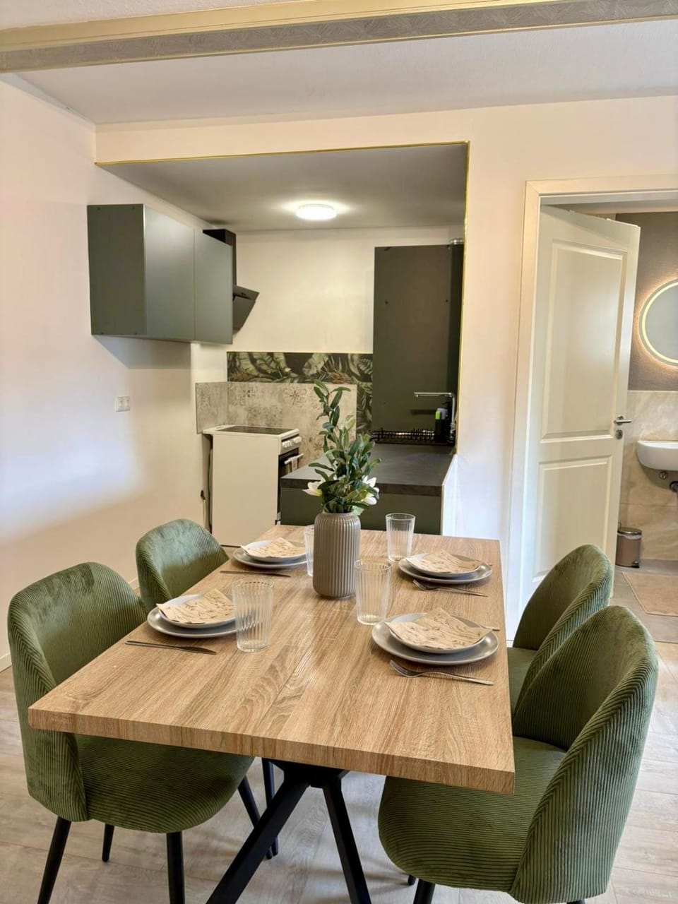 Kitchen or kitchenette, Living room, Dining area, kitchen