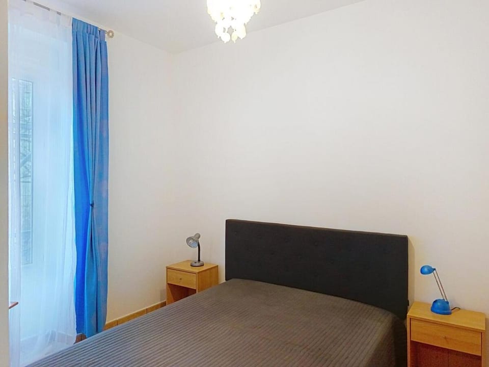 Appartement F2 devant les Thermes Apartment in Auvergne-Rhône-Alpes