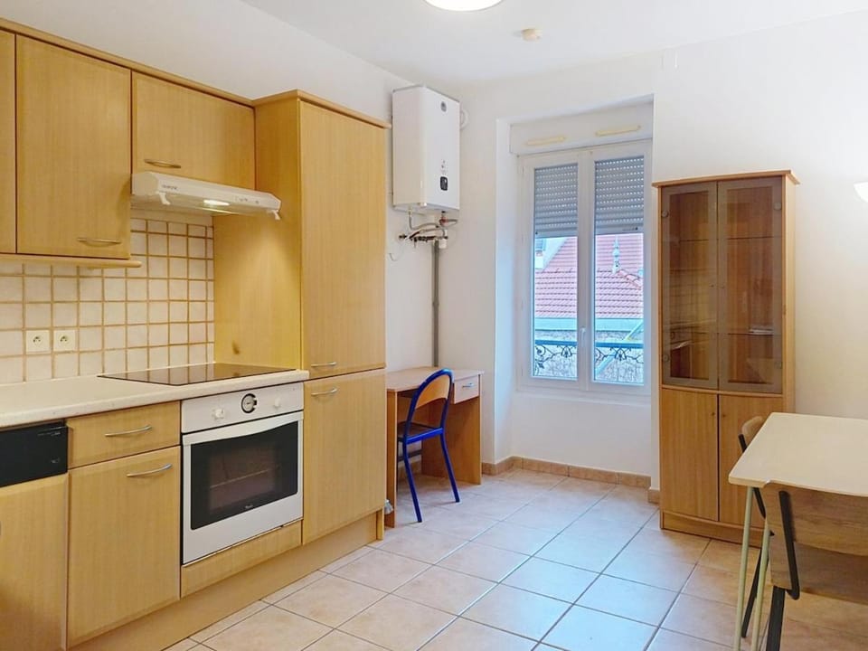 Appartement F2 devant les Thermes Apartment in Auvergne-Rhône-Alpes