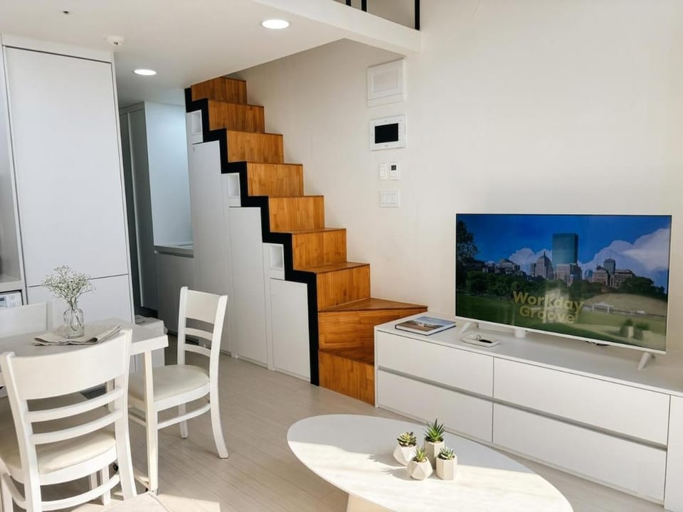 스퀘어19 Apartment in Seoul