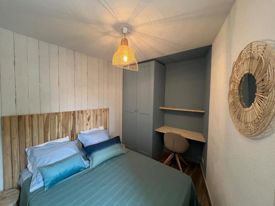 Superbe Duplex climatisé, wifi, terrasse, piscine Apartment in Agde