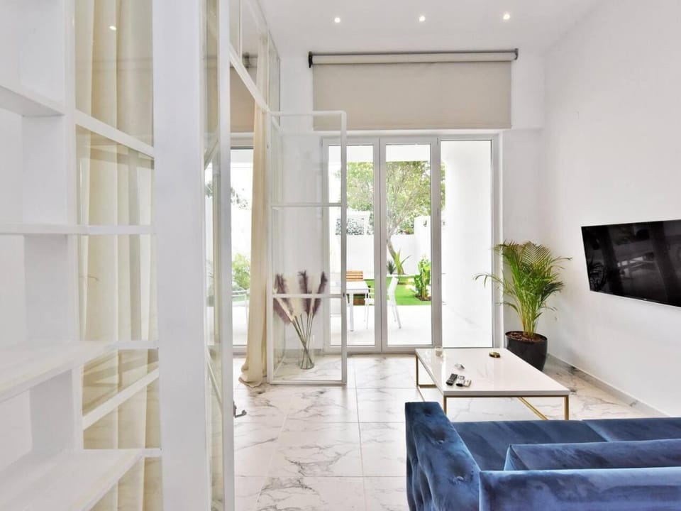 4 Elemental Living Suites - Nea Moudania Halkidiki Apartment in Halkidiki