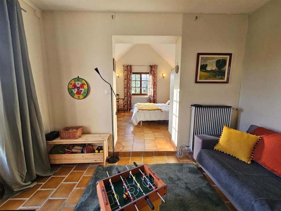 Seating area, Bedroom