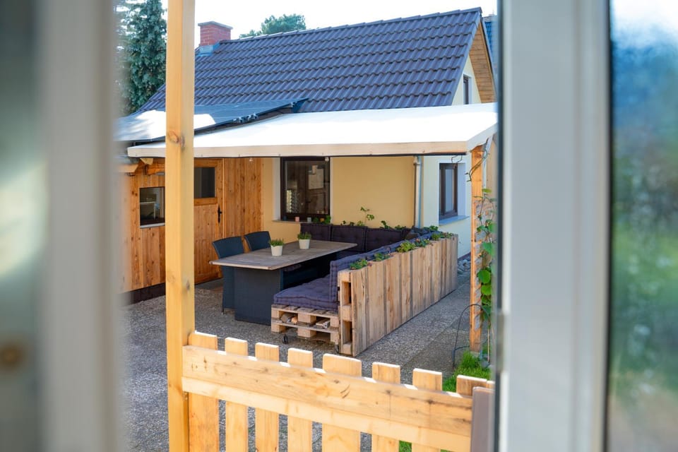 Garden, Balcony/Terrace
