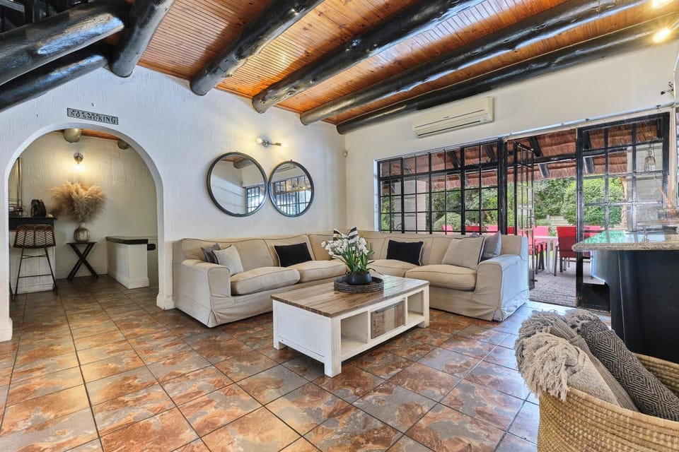 Jewel On Juweel Apartment in Sandton