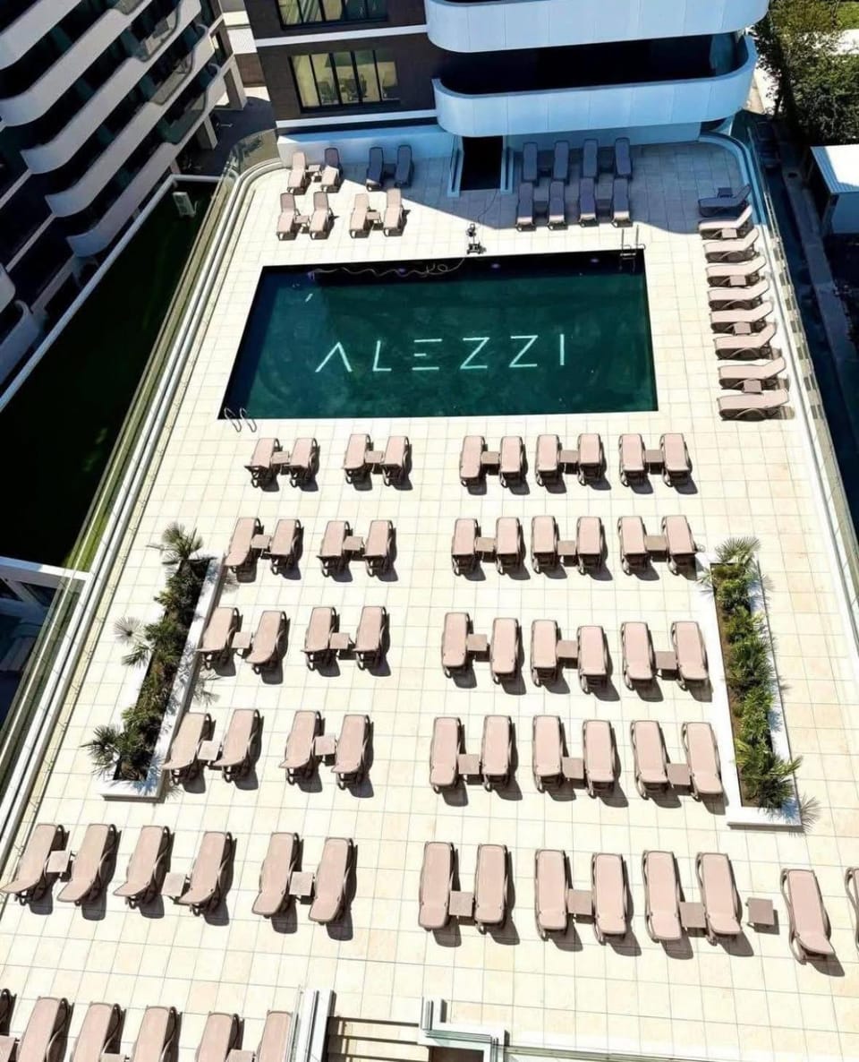 Alezzi Odyssey Apartment Pool & Spa Apartment in Constanța County