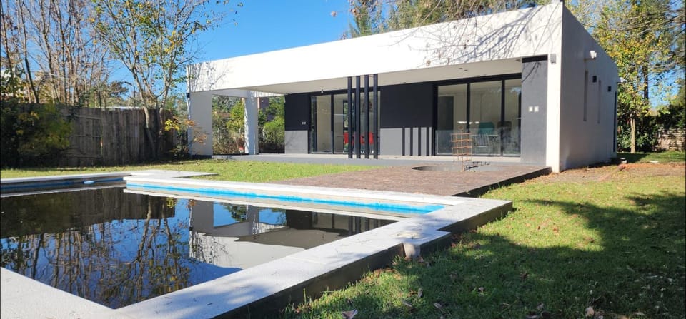 Garden, Swimming pool
