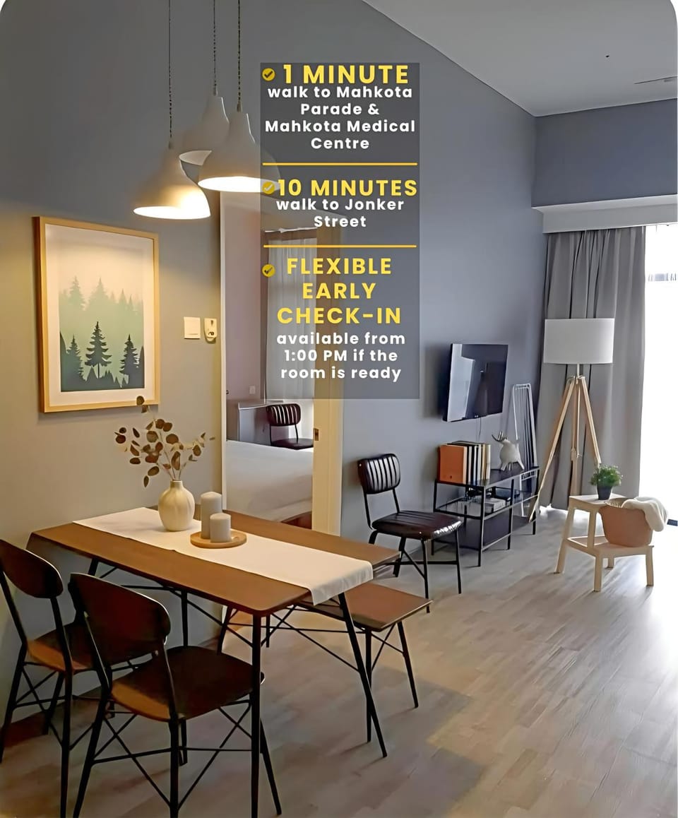 TV and multimedia, Living room, Seating area, Dining area, Text overlay