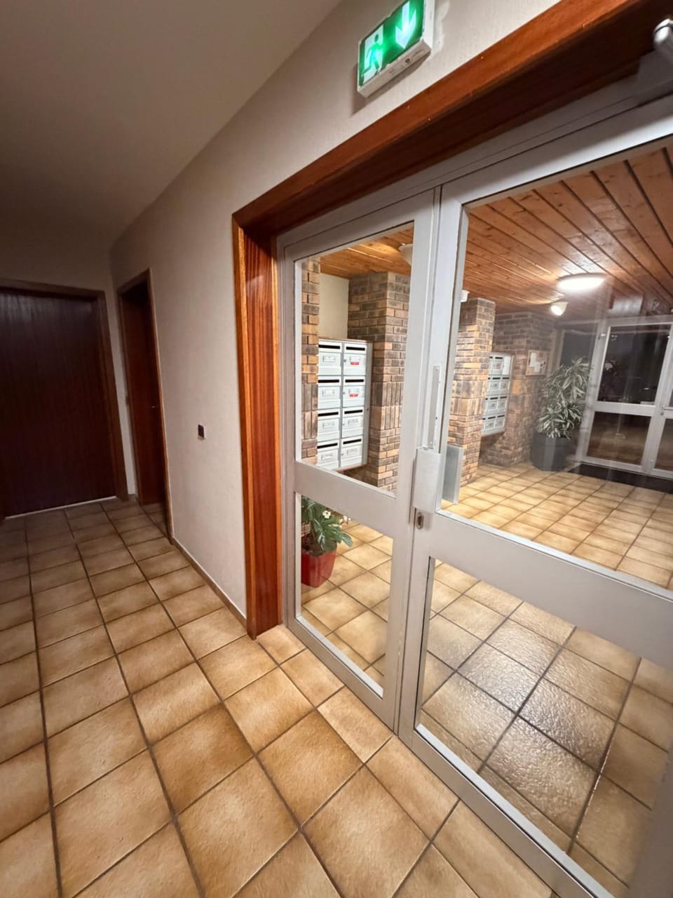 Studio neuf élégant- calme & cosy Apartment in Oyonnax