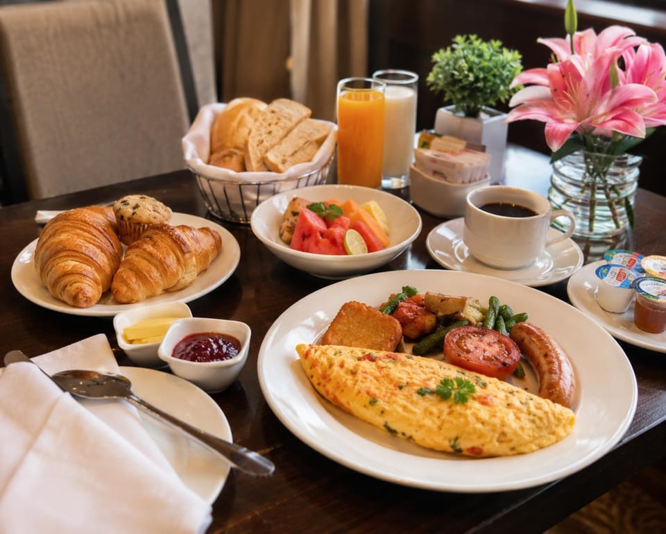 Food and drinks, Food, Breakfast, Continental breakfast
