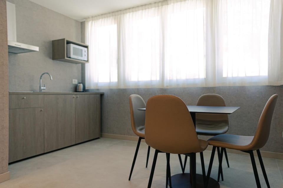 Palazzo Borgo Trento Primo - Silkeys Apartment in Verona