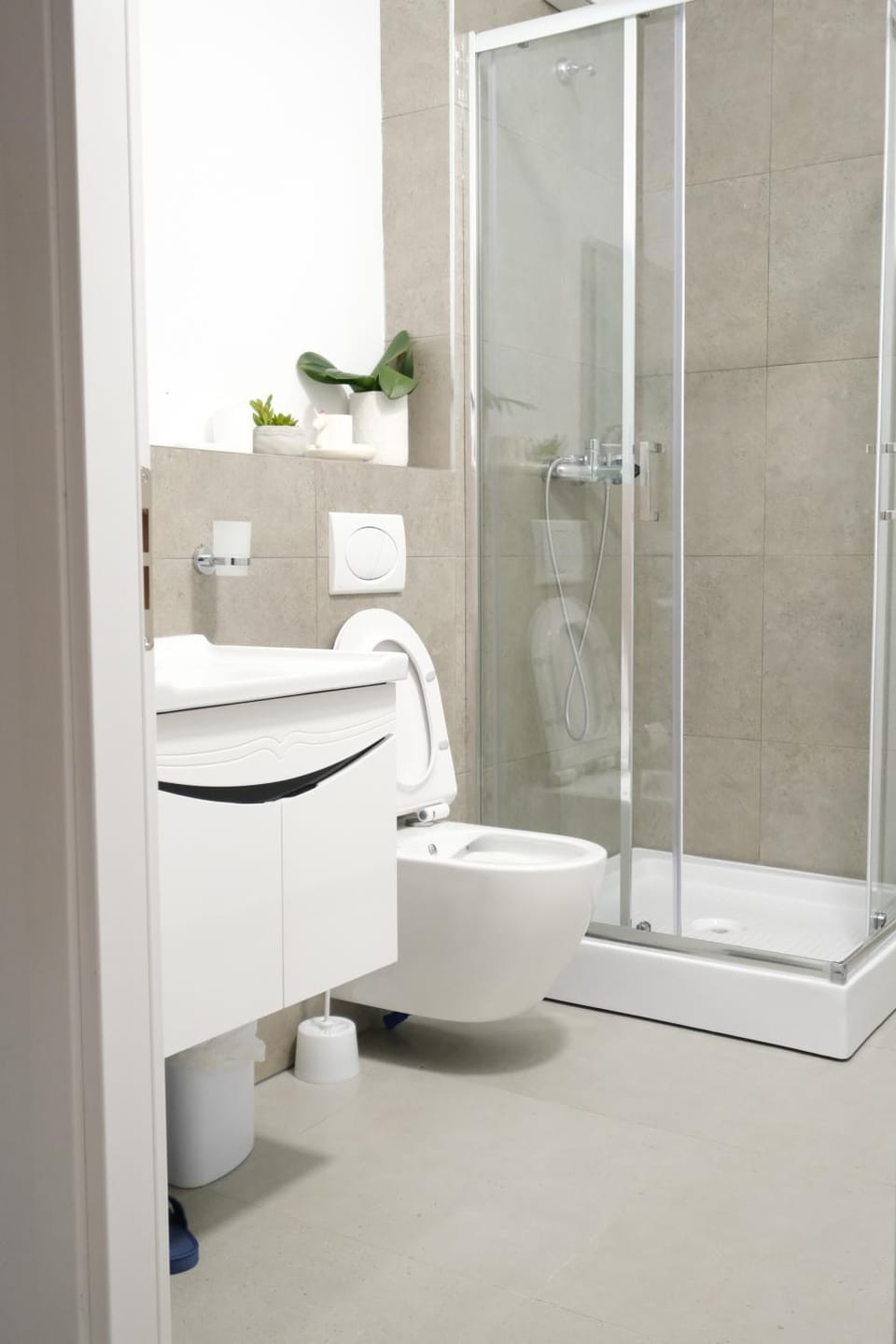 Property building, Bathroom