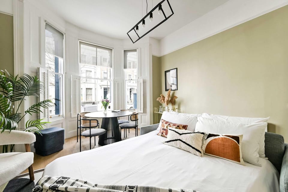 The Notting Hill Blue Palace Apartment in City of Westminster