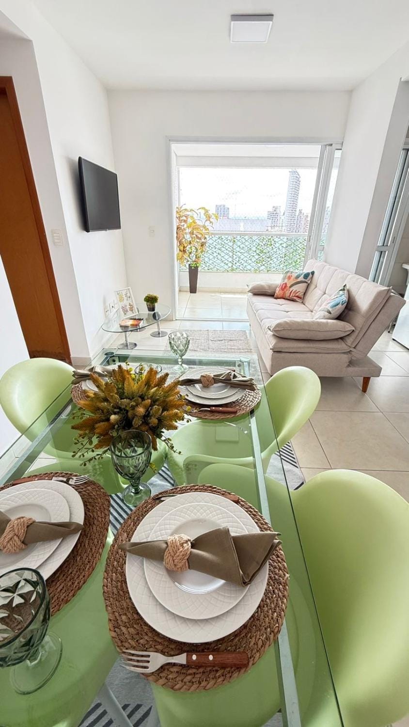 TV and multimedia, Living room, Dining area
