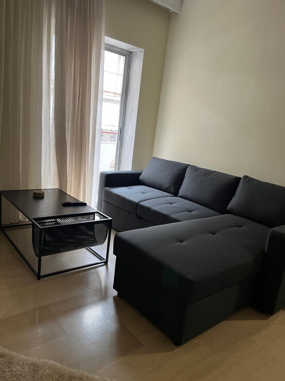 Living room, air conditioner