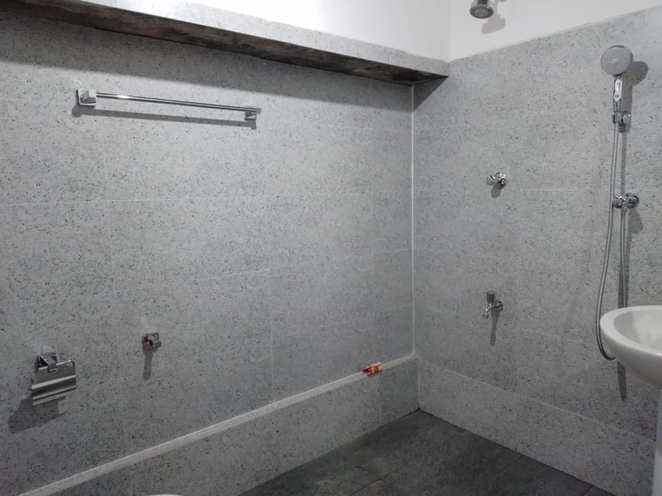 The Villa Vinus Bologna Apartment in Hikkaduwa