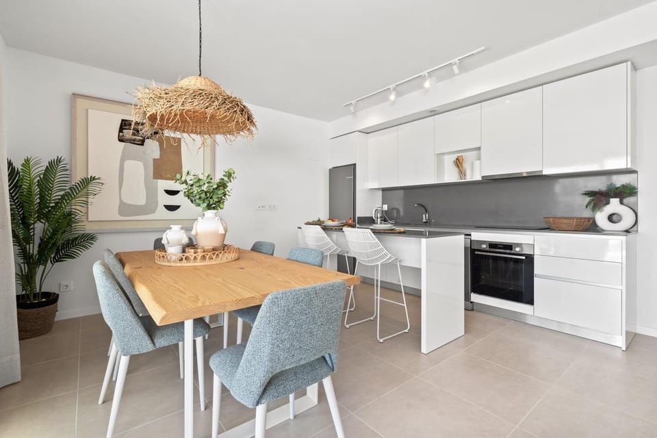 Kitchen or kitchenette, Dining area, dishwasher, oven, kitchen, kitchen