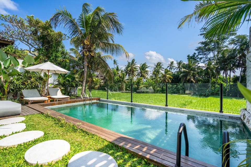 Natural landscape, Swimming pool, Swimming pool