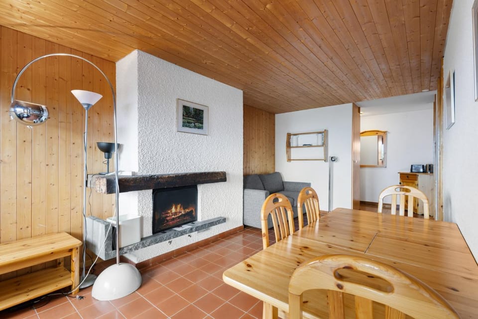 Capricorne RS1 sur la place du village a Anzere Apartment in Canton of Valais