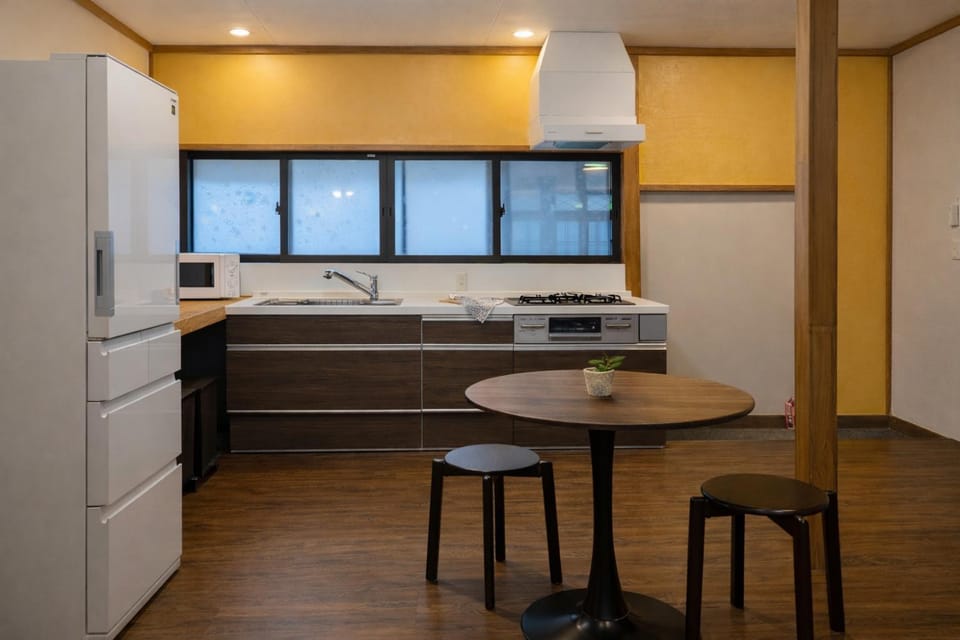 Kitchen or kitchenette, kitchen