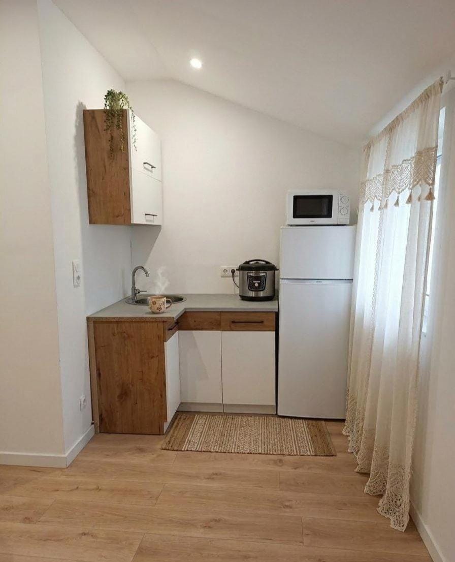 An apartment in the very center of the city for 8 guests Nearby are a tram stop and train station Apartment in Nice