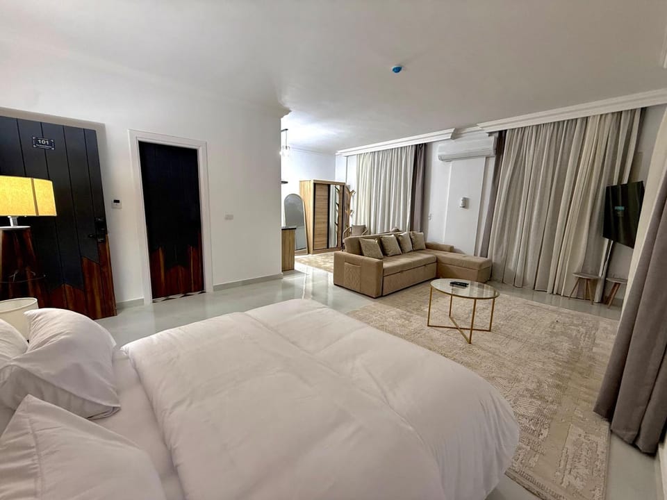 TV and multimedia, Living room, Bedroom