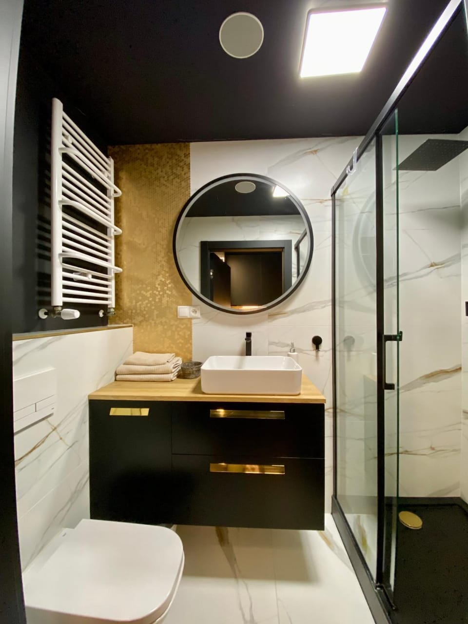 Shower, Bathroom
