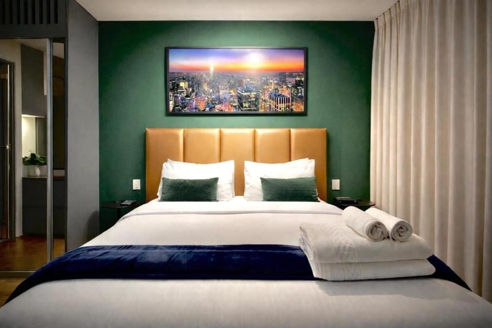 1005 - Rentaqui Apartment Jockey Pinheiros Lux Apartment in Sao Paulo City