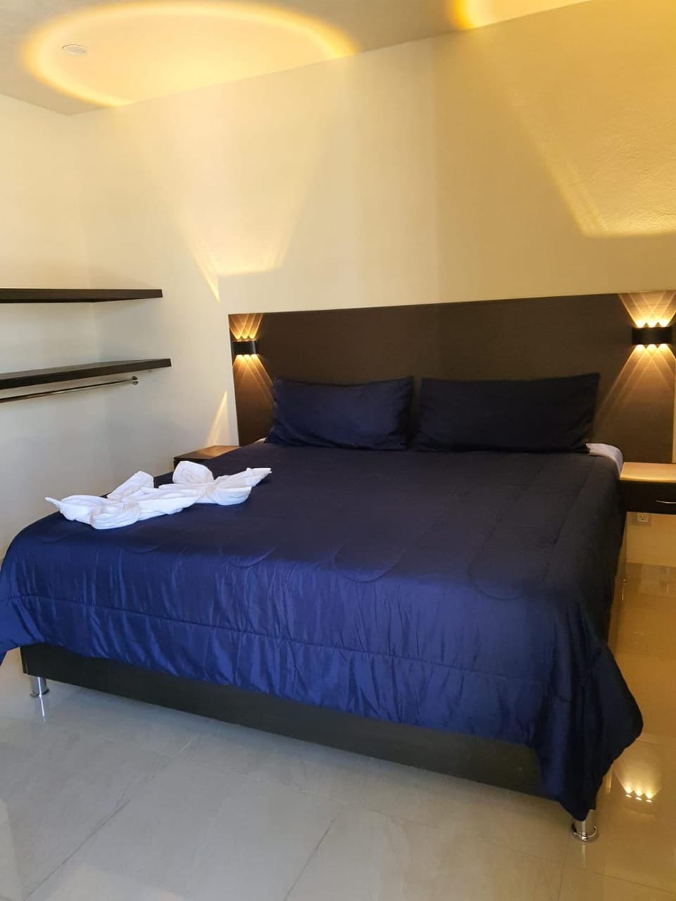 Hotel y Motel Elegantia Hotel in Mexico City